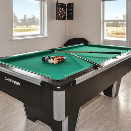 Prázdninový dům Beautiful In With Wifi