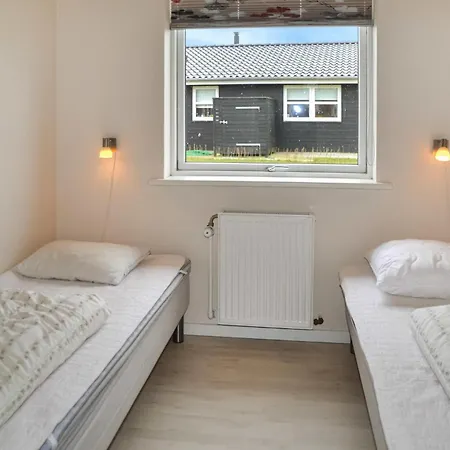 Ferienhaus Beautiful In With Wifi *